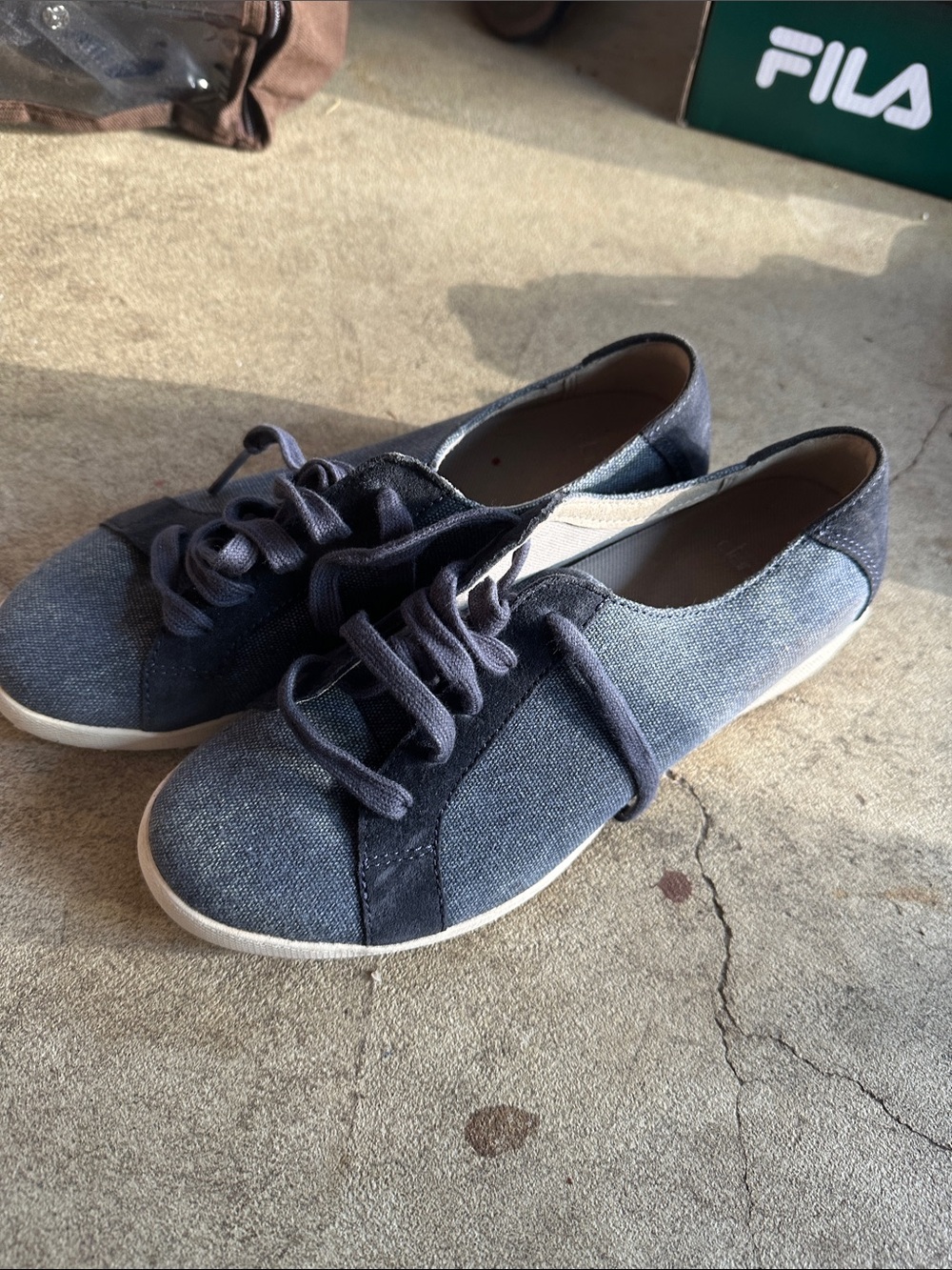 Casual Women's Denim Lace-Up Sneakers - Blue